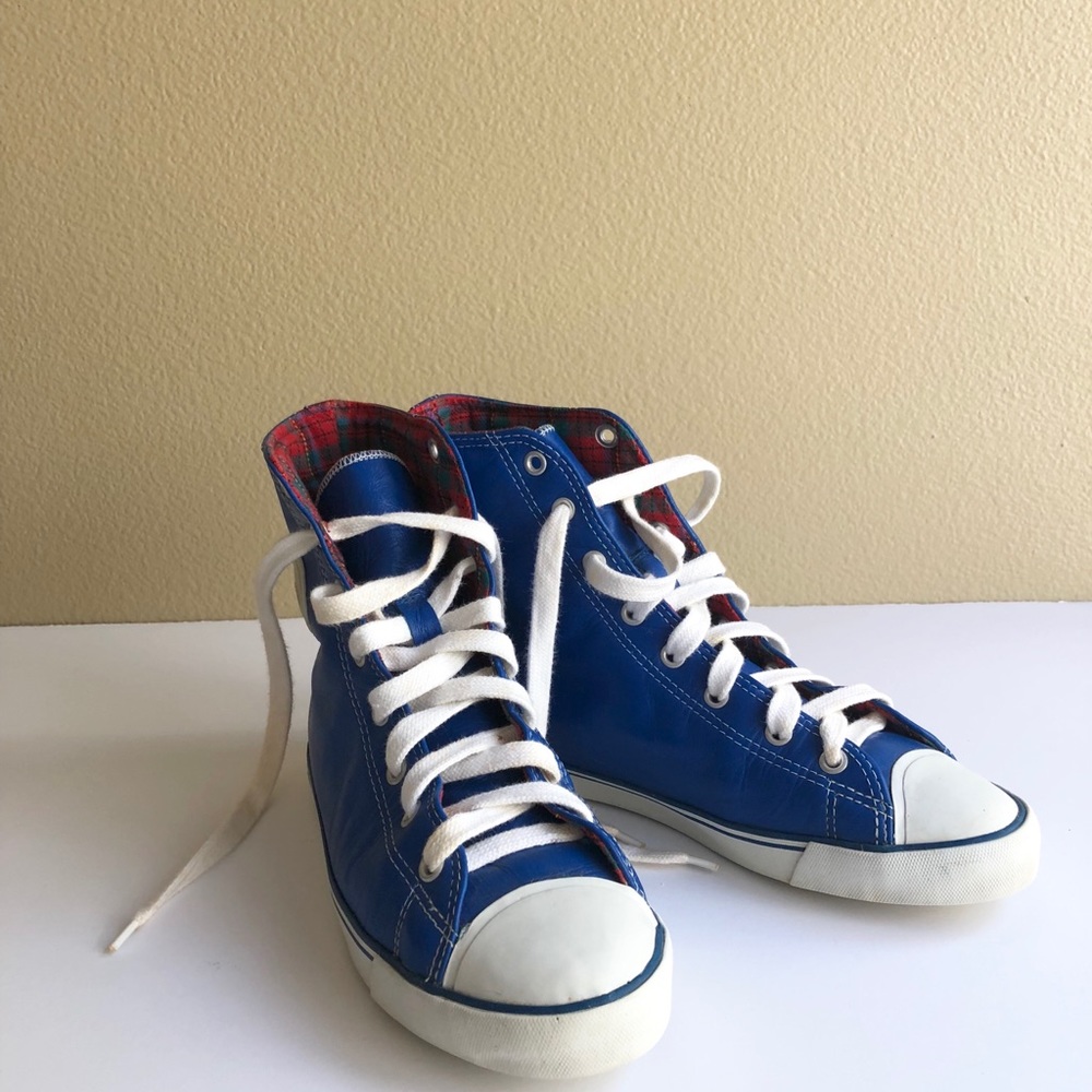 Vintage Nine West Sport Blue Leather Hi Tops